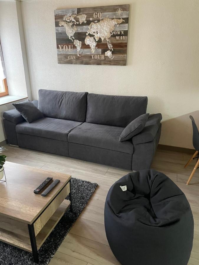 Appartamento Chez Tikaf Saint-Claude Esterno foto