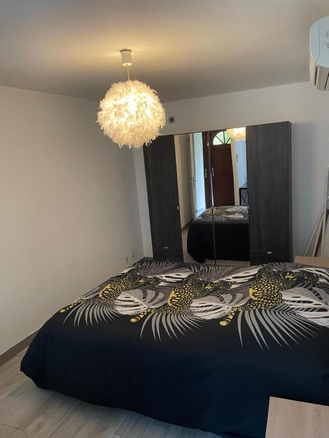 Appartamento Chez Tikaf Saint-Claude Esterno foto